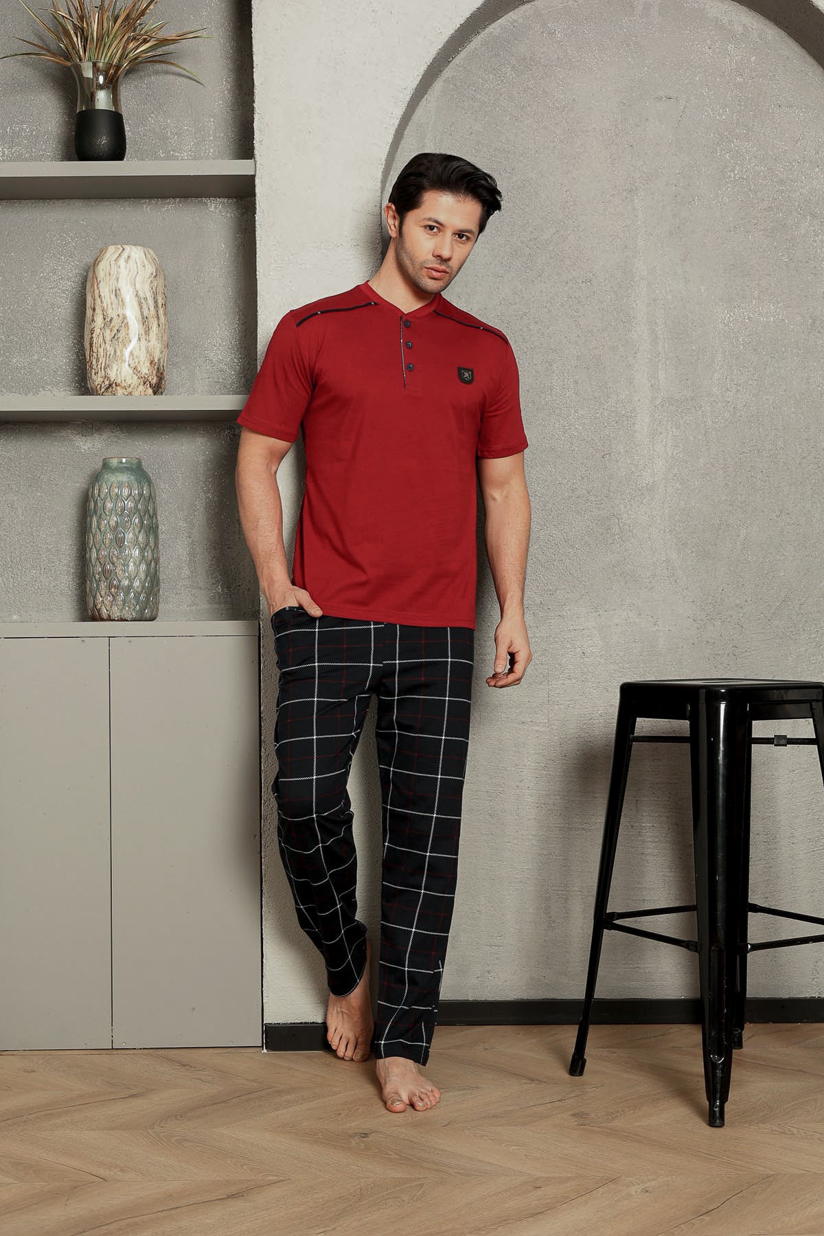 Erkek Pijama Takımı Süprem Kısa Kol Ekoseli Omuz Arabiyeli Armalı Pamuklu M58342319